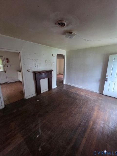 Tiny photo for 2511 Redwood AVE, Richmond, VA 23223 (MLS # 2614438)