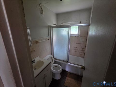 Tiny photo for 2511 Redwood AVE, Richmond, VA 23223 (MLS # 2614438)