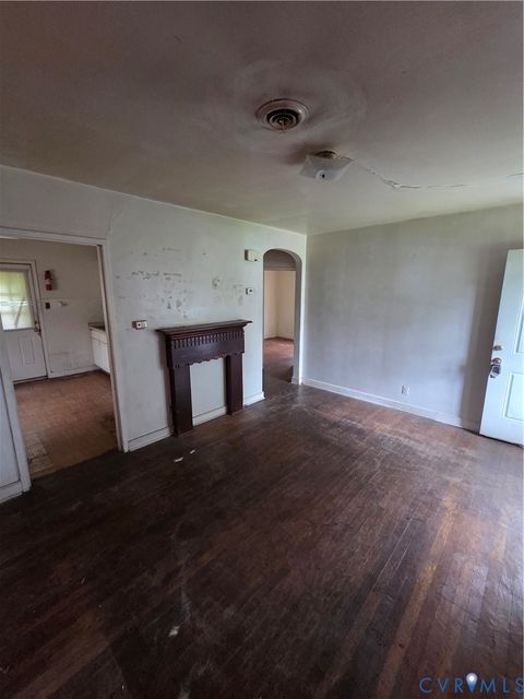 Tiny photo for 2511 Redwood AVE, Richmond, VA 23223 (MLS # 2614438)