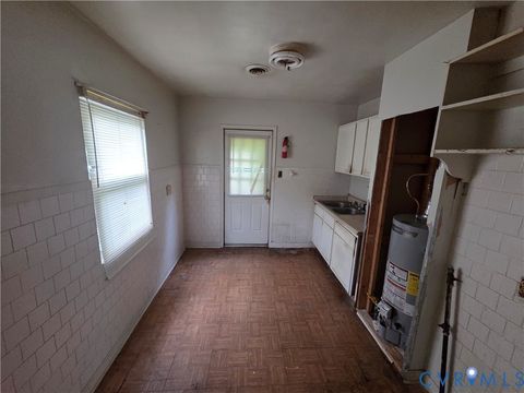 Tiny photo for 2511 Redwood AVE, Richmond, VA 23223 (MLS # 2614438)