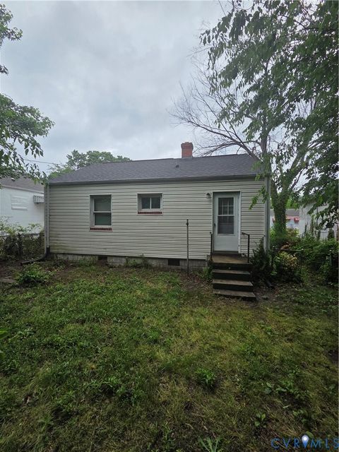 Tiny photo for 2511 Redwood AVE, Richmond, VA 23223 (MLS # 2614438)