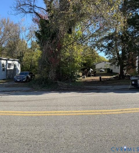Tiny photo for 309 N Crater Road, Petersburg, VA 23803 (MLS # 2529713)