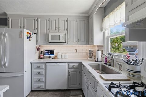 Tiny photo for 8040 Quinton Circle, Quinton, VA 23141 (MLS # 2611016)