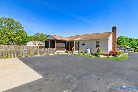 Tiny photo for 8040 Quinton Circle, Quinton, VA 23141 (MLS # 2611016)