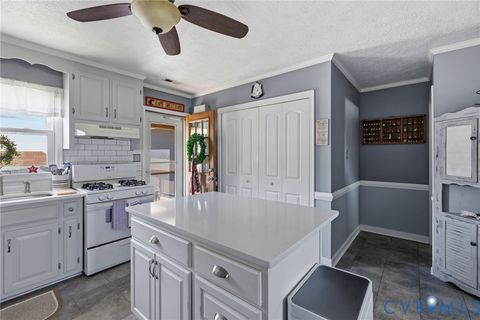 Tiny photo for 8040 Quinton Circle, Quinton, VA 23141 (MLS # 2611016)