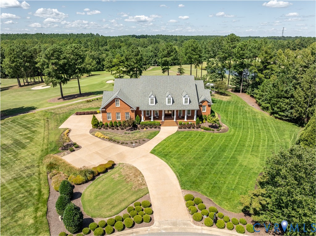 816 Founders Grant Place