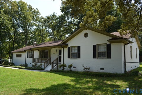Photo of 1912 Kirkwall Court, North Chesterfield, VA 23235 (MLS # 2624139)