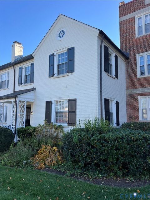 Photo of 49 E Lock Lane #49/72, Richmond, VA 23226 (MLS # 2531543)