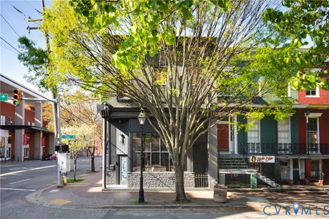 Tiny photo for 221 E Clay Street, Richmond, VA 23219 (MLS # 2624800)
