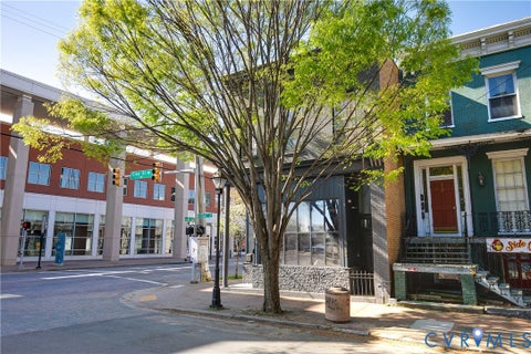 Tiny photo for 221 E Clay Street, Richmond, VA 23219 (MLS # 2624800)
