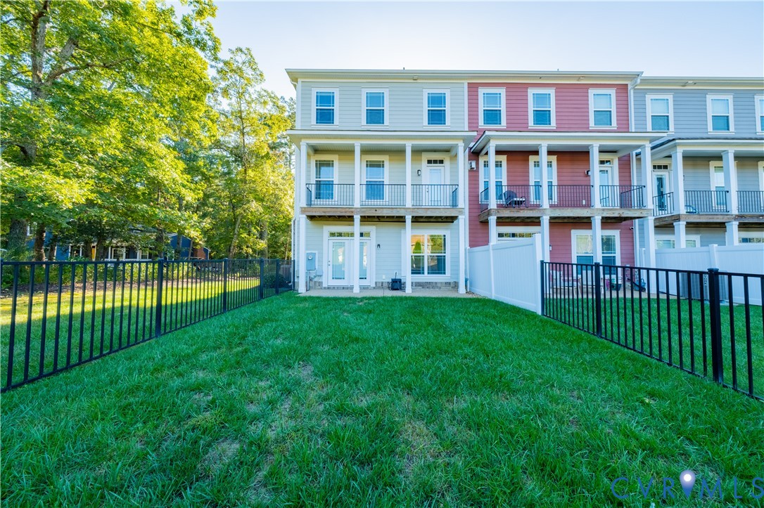 4501 Hayloft Court
