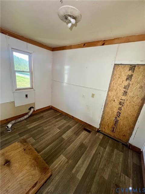 Tiny photo for 11076 Skyline Drive, Wakefield, VA 23888 (MLS # 2623319)