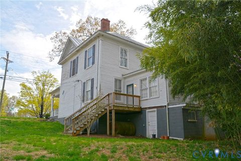 Tiny photo for 900 High Street St, Farmville, VA 23901 (MLS # 2618110)