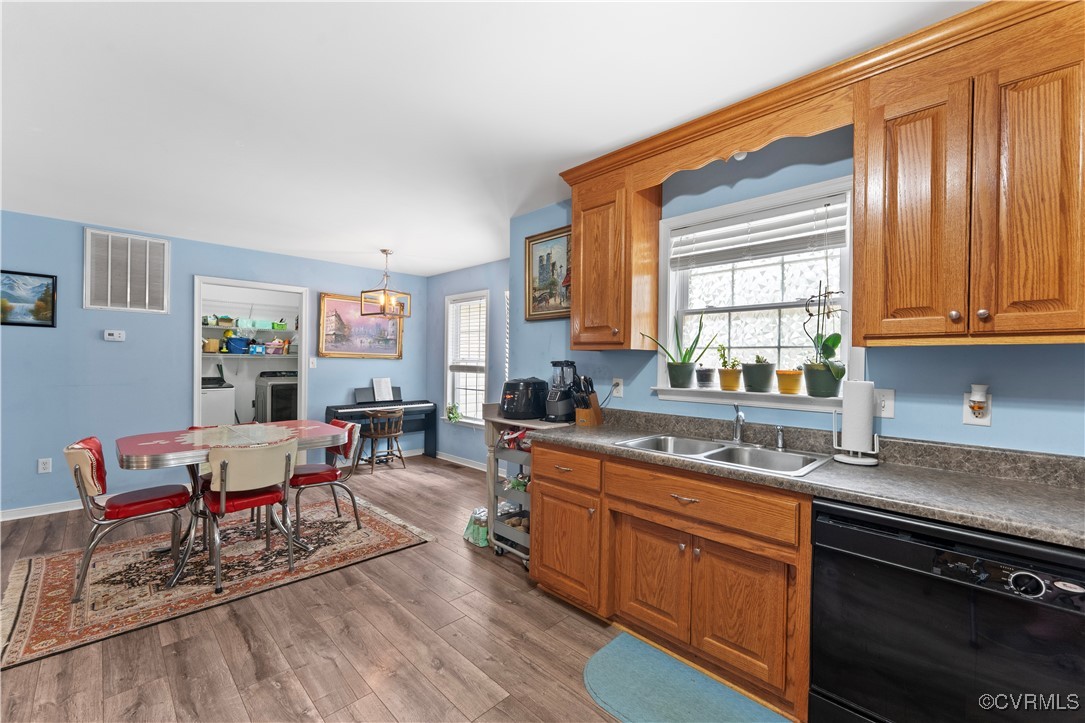 Disputanta, Virginia 23842, United States, 3 Bedrooms Bedrooms, ,3 BathroomsBathrooms,Residential,Active,150997