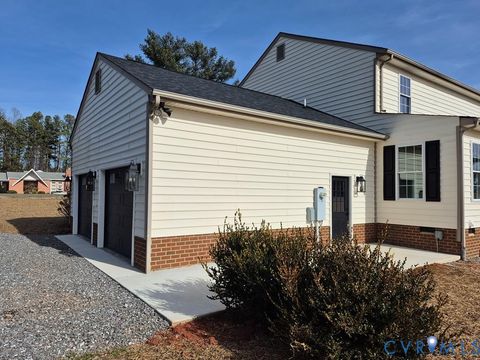 Tiny photo for 235 Country Club Road, Charlotte Courthouse, VA 23947 (MLS # 2607178)