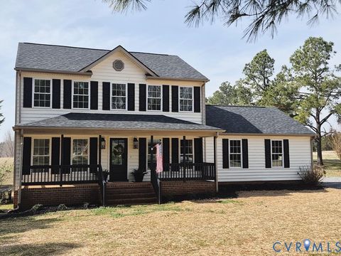 Photo of 235 Country Club Road, Charlotte Courthouse, VA 23947 (MLS # 2607178)