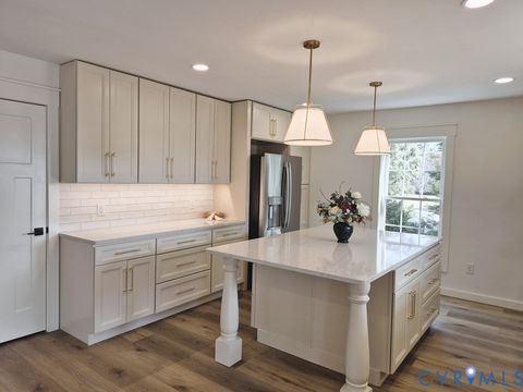 Tiny photo for 235 Country Club Road, Charlotte Courthouse, VA 23947 (MLS # 2607178)