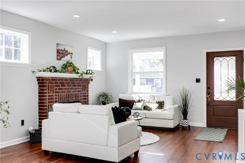 Tiny photo for 823 N 37th Street, Richmond, VA 23223 (MLS # 2628209)