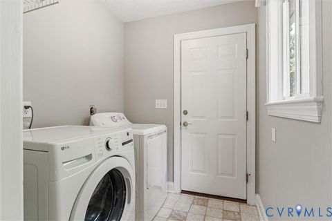Tiny photo for 7 Loving Terrace, Palmyra, VA 22963 (MLS # 2616100)