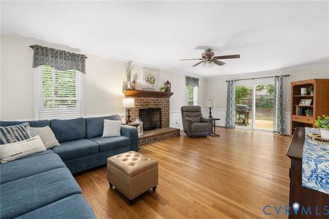 Tiny photo for 12802 Rossmere Circle, Chesterfield, VA 23114 (MLS # 2617201)
