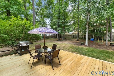 Tiny photo for 12802 Rossmere Circle, Chesterfield, VA 23114 (MLS # 2617201)