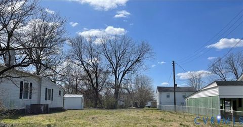 Photo of 214 S 16th Avenue, Hopewell, VA 23860 (MLS # 2609341)