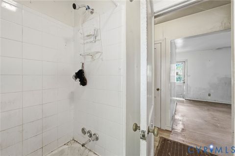 Tiny photo for 335 Byrd Street, Hopewell, VA 23860 (MLS # 2613052)