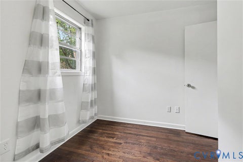 Tiny photo for 7213 Bennington Rd RD, Chesterfield, VA 23225 (MLS # 2624882)