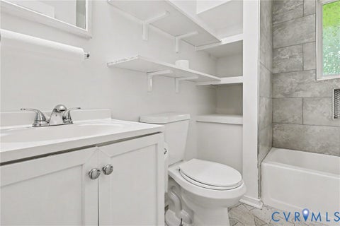 Tiny photo for 7213 Bennington Rd RD, Chesterfield, VA 23225 (MLS # 2624882)