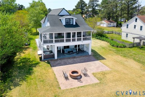 Photo of 3544 Grandview Drive, Dunnsville, VA 22454 (MLS # 2610087)