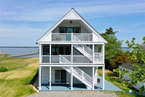 Tiny photo for 3544 Grandview Drive, Dunnsville, VA 22454 (MLS # 2610087)