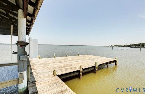 Tiny photo for 3544 Grandview Drive, Dunnsville, VA 22454 (MLS # 2610087)