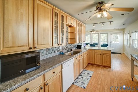 Tiny photo for 3544 Grandview Drive, Dunnsville, VA 22454 (MLS # 2610087)