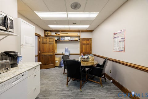 Tiny photo for 16 S 2nd Street, Richmond, VA 23219 (MLS # 2625638)