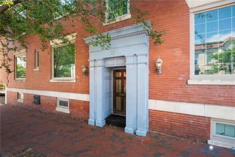Tiny photo for 16 S 2nd Street, Richmond, VA 23219 (MLS # 2625638)