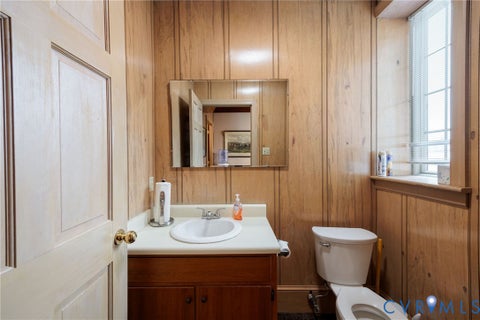 Tiny photo for 16 S 2nd Street, Richmond, VA 23219 (MLS # 2625638)