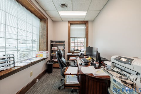 Tiny photo for 16 S 2nd Street, Richmond, VA 23219 (MLS # 2625638)