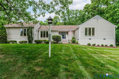 Photo of 510 Red Maple Drive, Manakin Sabot, VA 23103 (MLS # 2614298)