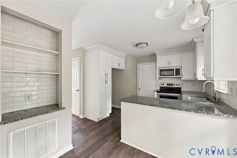 Tiny photo for 12014 Beaver Spring Court, Midlothian, VA 23112 (MLS # 2624238)