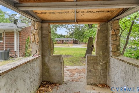 Tiny photo for 400 Easter Street, Emporia, VA 23847 (MLS # 2613226)