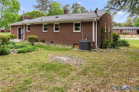 Tiny photo for 400 Easter Street, Emporia, VA 23847 (MLS # 2613226)