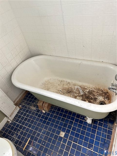 Tiny photo for 322 S Laurel Street, Richmond, VA 23220 (MLS # 2608237)