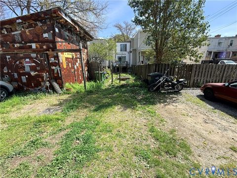Tiny photo for 322 S Laurel Street, Richmond, VA 23220 (MLS # 2608237)