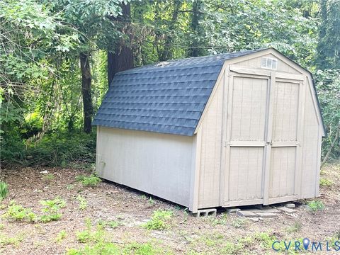 Tiny photo for 3301 Kingsland Road RD, Chesterfield, VA 23237 (MLS # 2616502)
