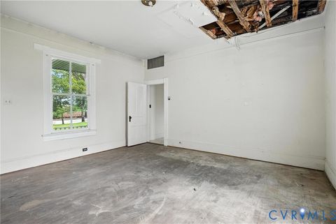 Tiny photo for 455 Railroad Avenue, Keysville, VA 23947 (MLS # 2617203)
