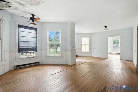Tiny photo for 455 Railroad Avenue, Keysville, VA 23947 (MLS # 2617203)