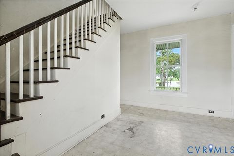 Tiny photo for 455 Railroad Avenue, Keysville, VA 23947 (MLS # 2617203)