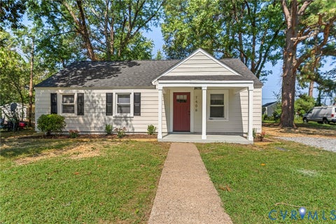Photo of 7406 Alycia Avenue, Henrico, VA 23228 (MLS # 2625029)