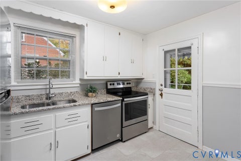 Tiny photo for 6302 Monument Avenue, Henrico, VA 23226 (MLS # 2626757)