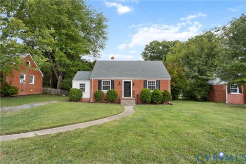 Tiny photo for 6302 Monument Avenue, Henrico, VA 23226 (MLS # 2626757)
